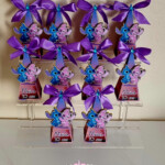 Pyramides box
Angel & Stitch